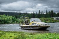 airboat for sale in Canada and the USA. buy airboat, amnufacture of airboats